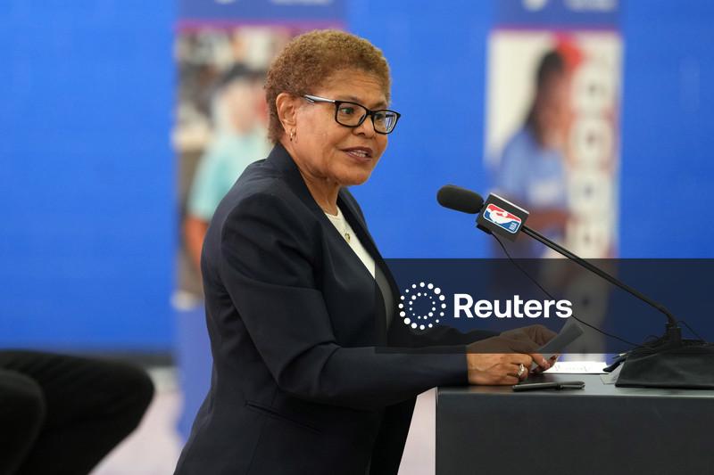 Olympics-LA Mayor Bass calls on LA28 chair Wasserman to resign