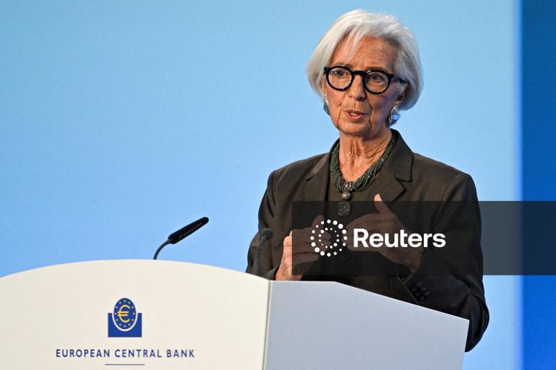 ECB President Lagarde to leave bank before end of her eight-year term, FT reports