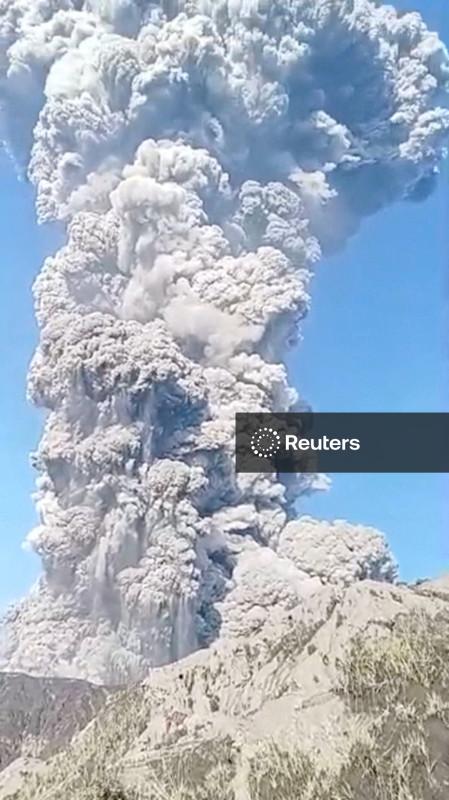 Two Singaporeans confirmed dead in Indonesia volcano eruption, bodies found