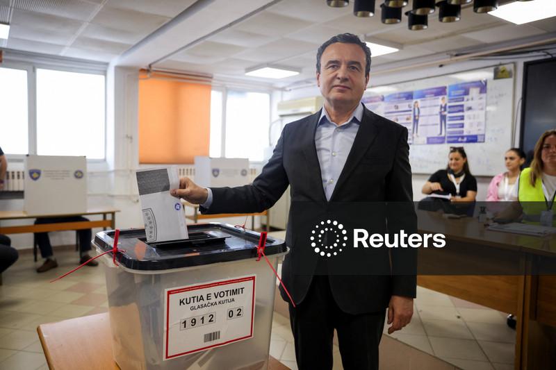Kosovo votes in another snap election as political crisis lingers