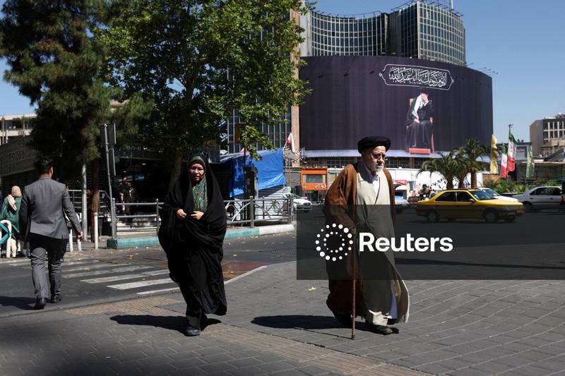 US and Iran sign ceasefire agreement, details remain unclear