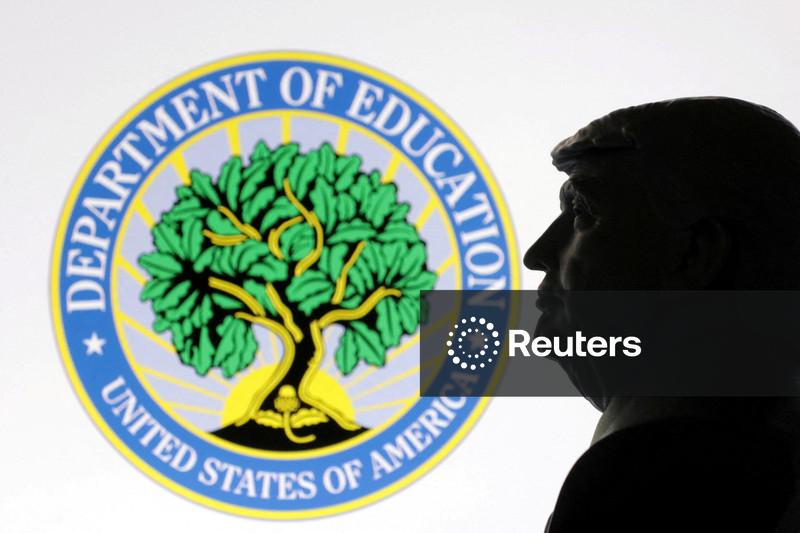 Trump administration ties schools' federal loan access to earning power of graduates