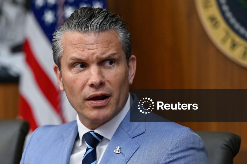 US floats prospect of joint strikes on Colombian armed groups