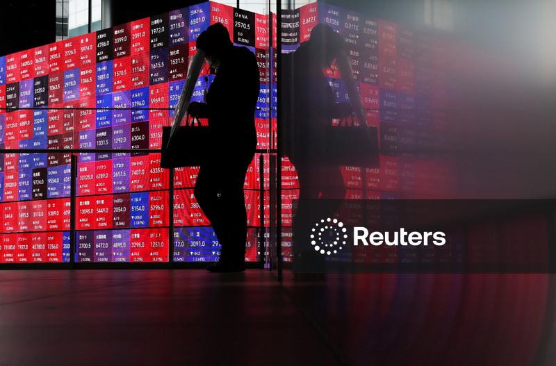 Bond selloff deepens as rising energy prices stoke inflation fears