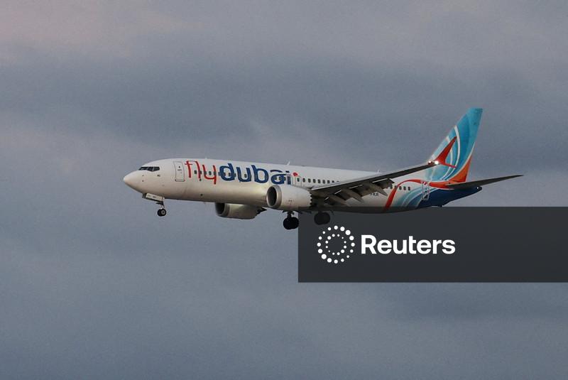 Like a 'vertical roller coaster': Simulating flight FZ1073's sudden plunge