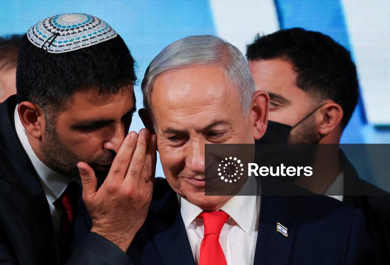 Netanyahu, Eisenkot stake rival claims to lead Israel after deadlocked vote